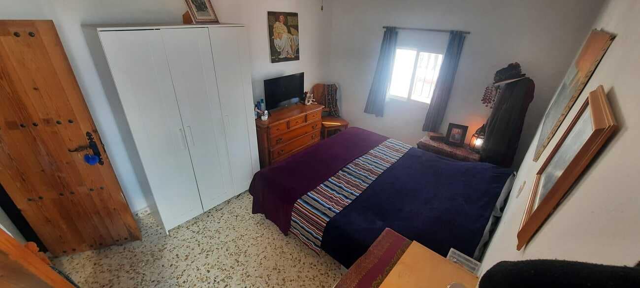 5 slaapkamer Finca/Landhuis te koop in Almayate met zwembad - € 430.000 (Ref: 9737163)