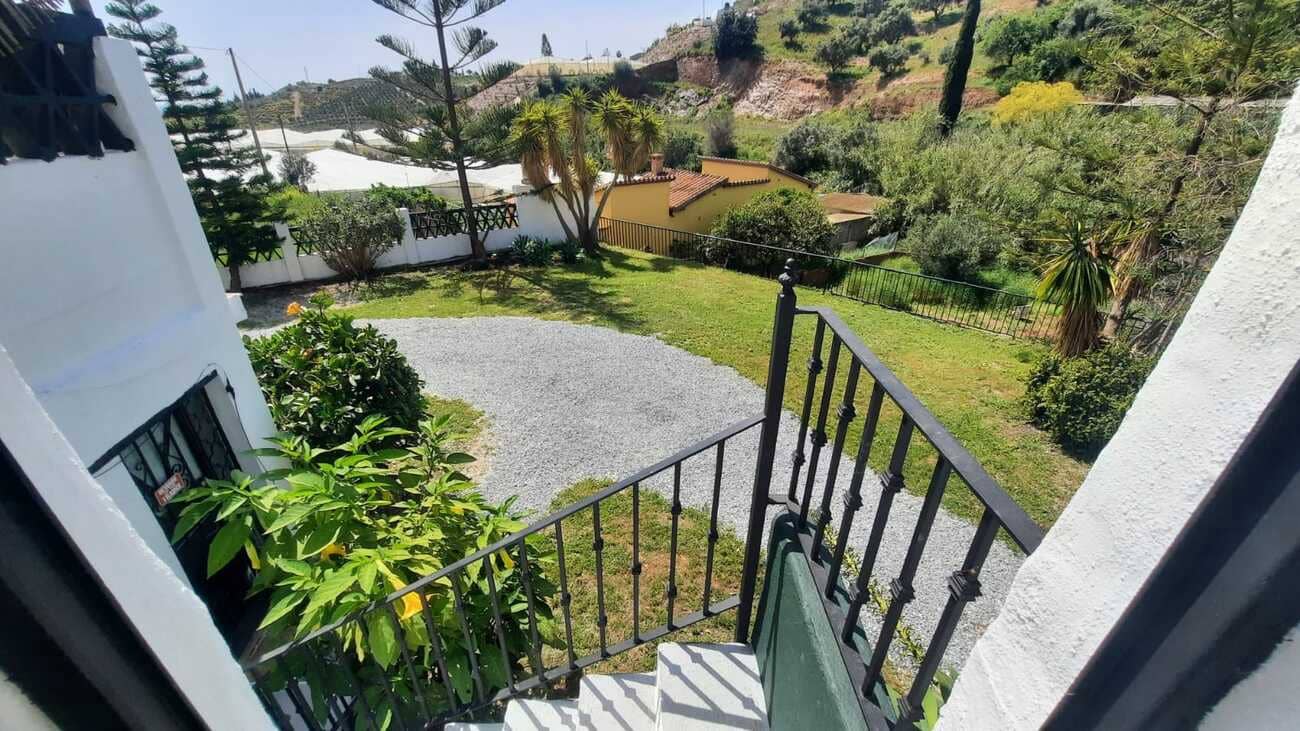 5 slaapkamer Finca/Landhuis te koop in Almayate met zwembad - € 430.000 (Ref: 9737163)