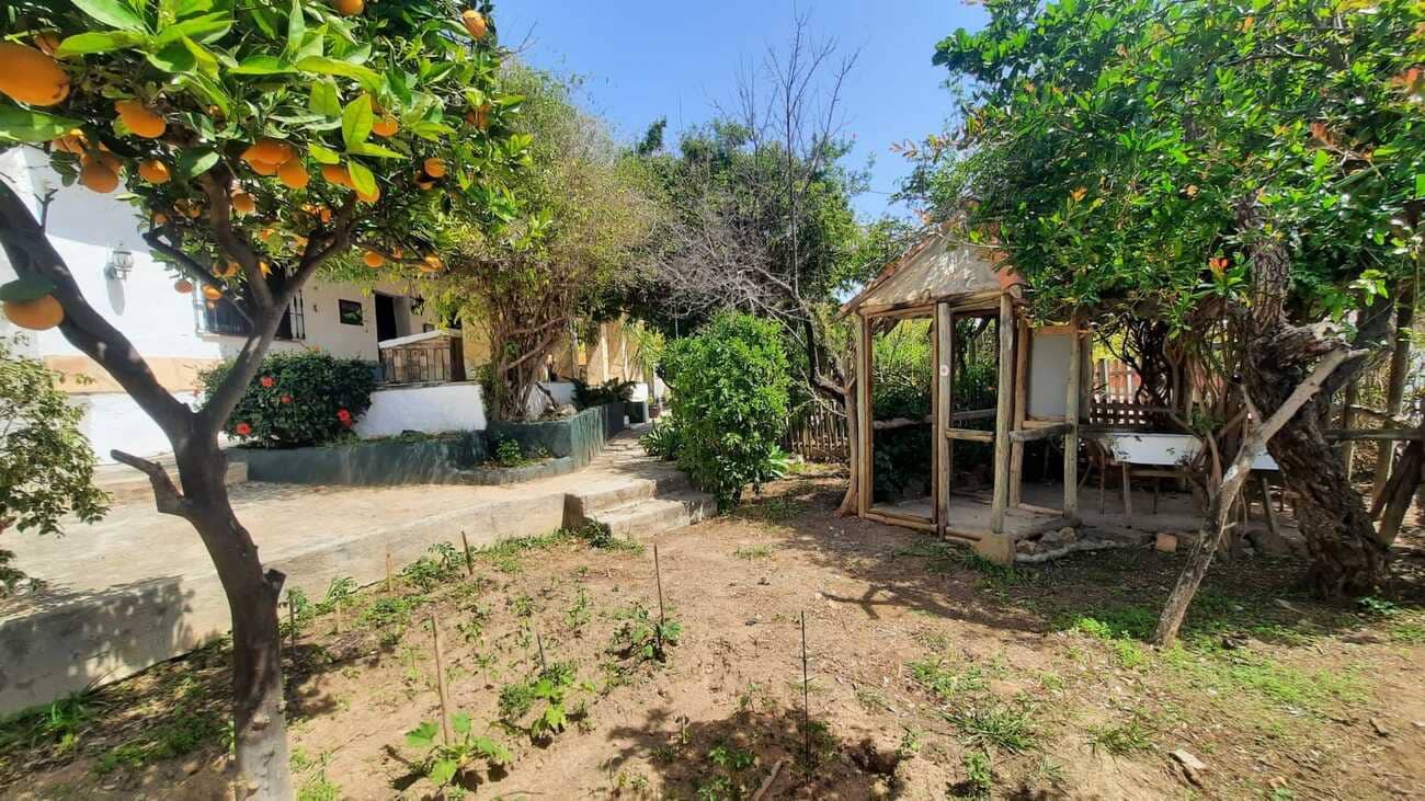 5 slaapkamer Finca/Landhuis te koop in Almayate met zwembad - € 430.000 (Ref: 9737163)