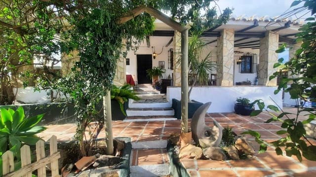 5 slaapkamer Finca/Landhuis te koop in Almayate, Vélez-Málaga met zwembad - € 430.000 (Ref: 9737163)