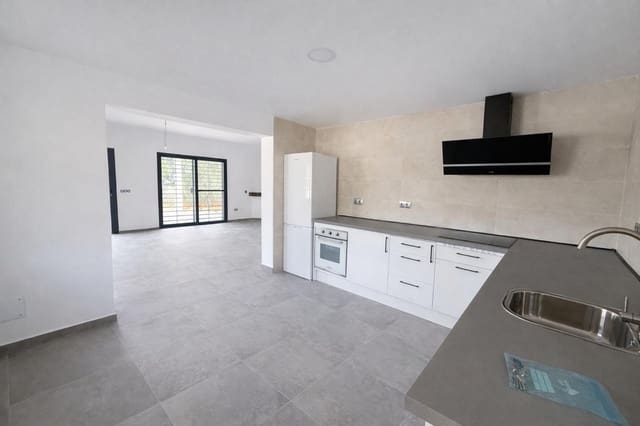 Finca/Casa Rural de 3 habitaciones en Viñuela en venta - 299.995 € (Ref: 9758208)