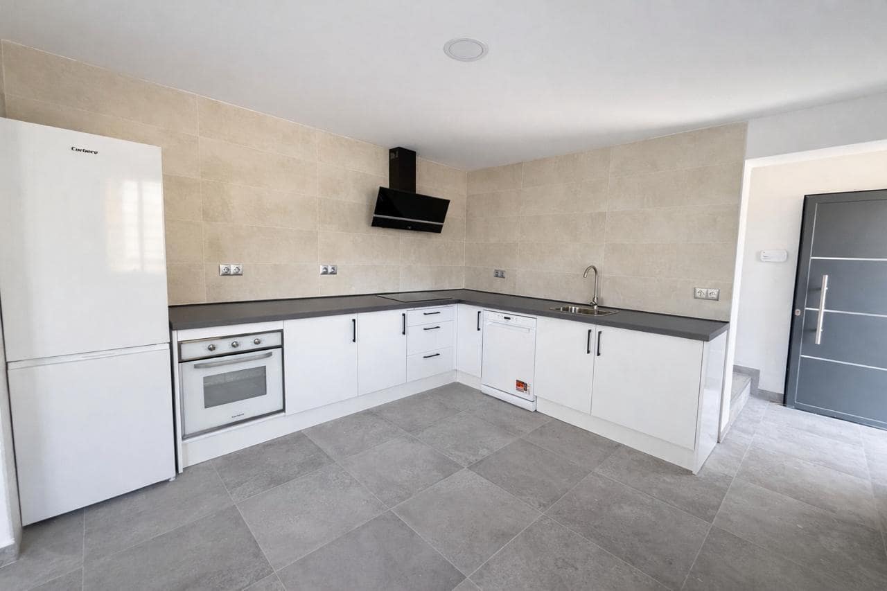 3 soverom Finca/Herregård til salgs i Vinuela - € 299 995 (Ref: 9758208)