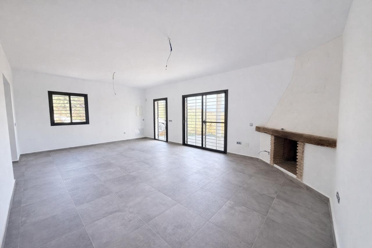 3 soverom Finca/Herregård til salgs i Vinuela - € 299 995 (Ref: 9758208)