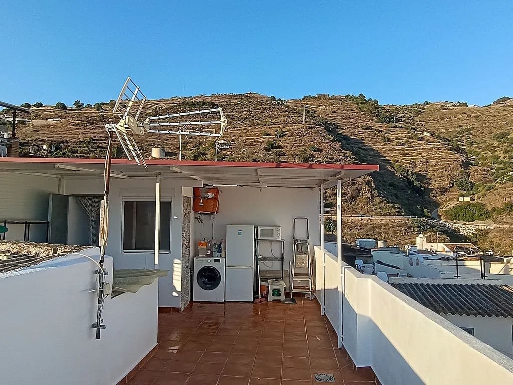2 bedroom Semi-detached Villa for sale in Algarrobo Costa - € 179,999 (Ref: 9773564)