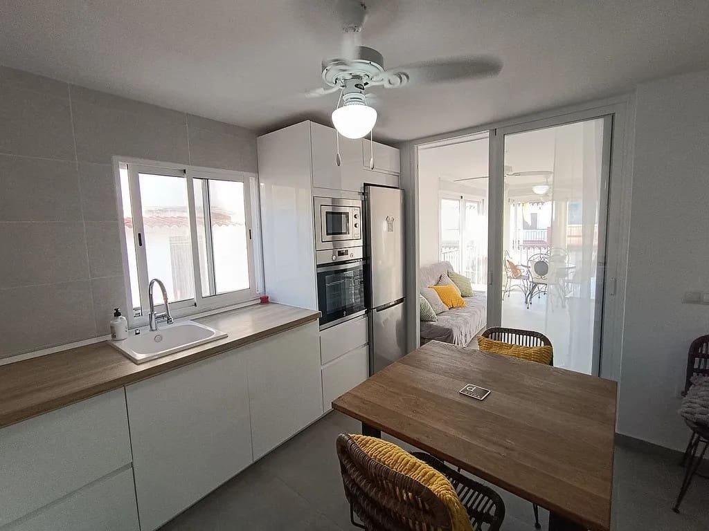 2 bedroom Semi-detached Villa for sale in Algarrobo Costa - € 179,999 (Ref: 9773564)