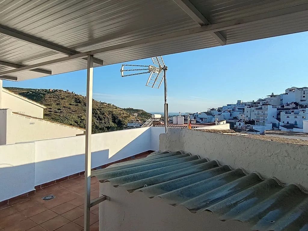 2 bedroom Semi-detached Villa for sale in Algarrobo Costa - € 179,999 (Ref: 9773564)