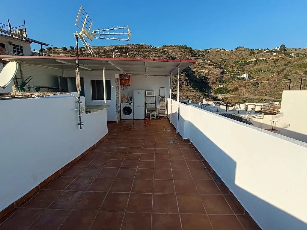 2 bedroom Semi-detached Villa for sale in Algarrobo Costa - € 179,999 (Ref: 9773564)