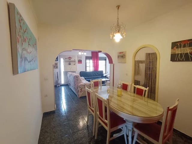 6 soverom Kjedet enebolig til salgs i Algarrobo Costa, Algarrobo - € 185 000 (Ref: 9773565)