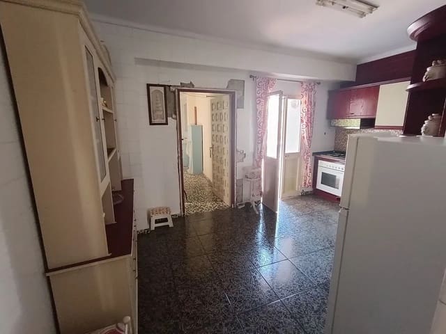 6 soverom Kjedet enebolig til salgs i Algarrobo Costa, Algarrobo - € 185 000 (Ref: 9773565)