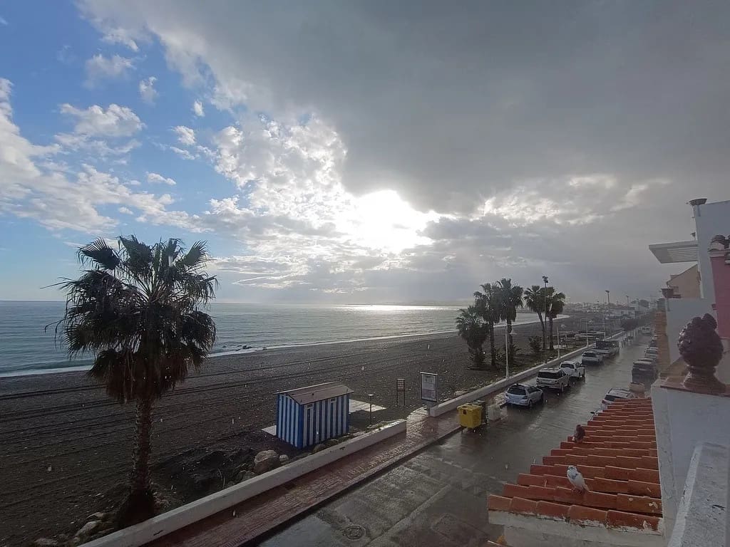 2 bedroom Semi-detached Villa for sale in Algarrobo Costa - € 339,997 (Ref: 9773566)