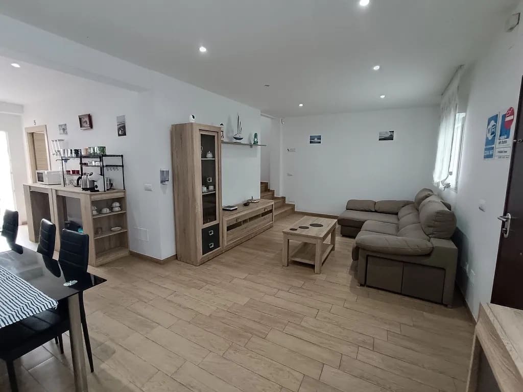 5 bedroom Semi-detached Villa for sale in Algarrobo Costa - € 449,998 (Ref: 9773567)