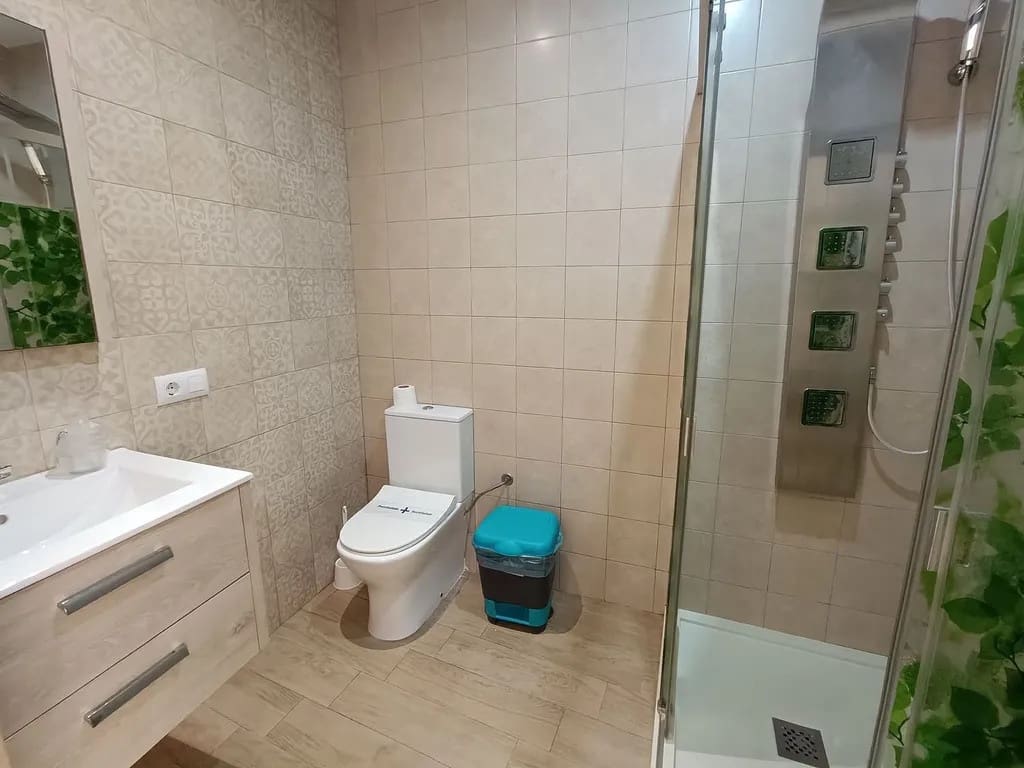 5 bedroom Semi-detached Villa for sale in Algarrobo Costa - € 449,998 (Ref: 9773567)