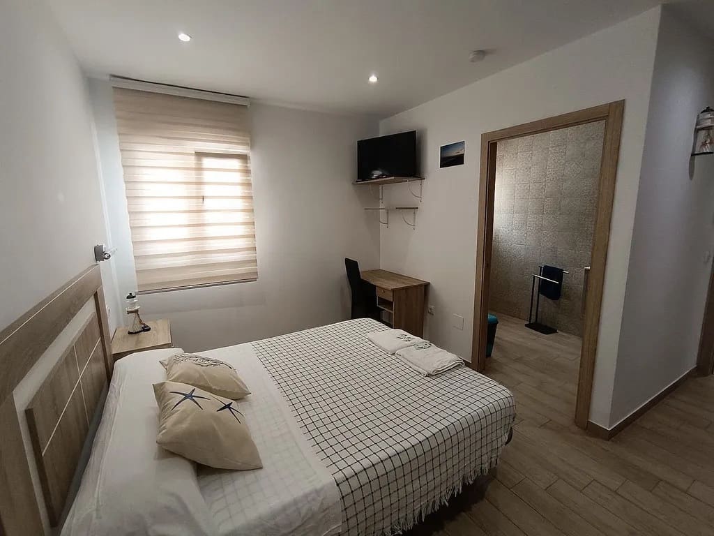 5 bedroom Semi-detached Villa for sale in Algarrobo Costa - € 449,998 (Ref: 9773567)