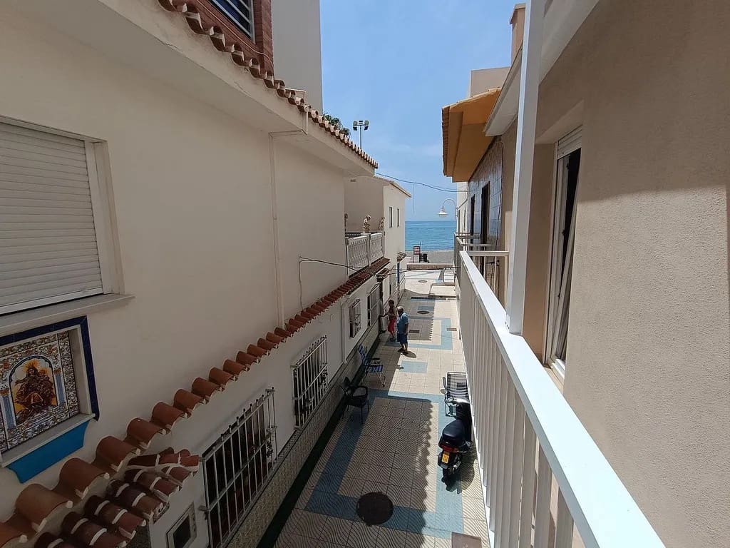 5 bedroom Semi-detached Villa for sale in Algarrobo Costa - € 449,998 (Ref: 9773567)