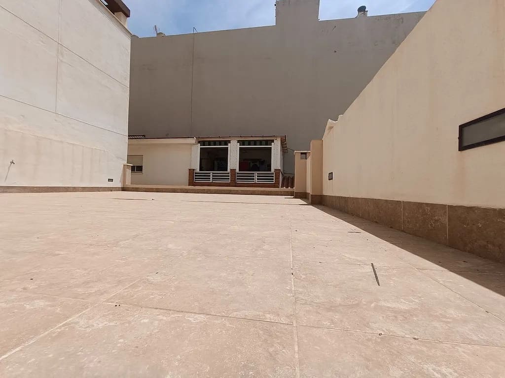 5 bedroom Semi-detached Villa for sale in Algarrobo Costa - € 449,998 (Ref: 9773567)