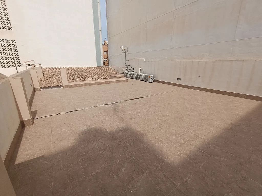 5 bedroom Semi-detached Villa for sale in Algarrobo Costa - € 449,998 (Ref: 9773567)