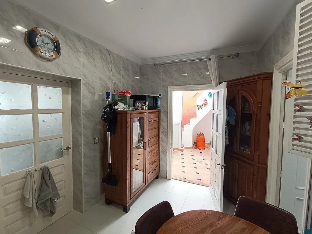 3 soveværelse Semi-Rækkehus til salg i Algarrobo - € 169.000 (Ref: 9773568)