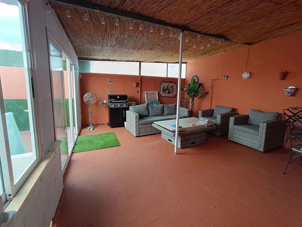 3 soveværelse Semi-Rækkehus til salg i Algarrobo - € 169.000 (Ref: 9773568)