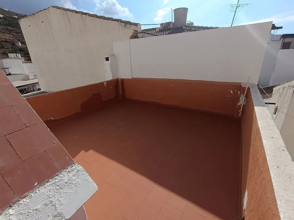 3 soveværelse Semi-Rækkehus til salg i Algarrobo - € 169.000 (Ref: 9773568)