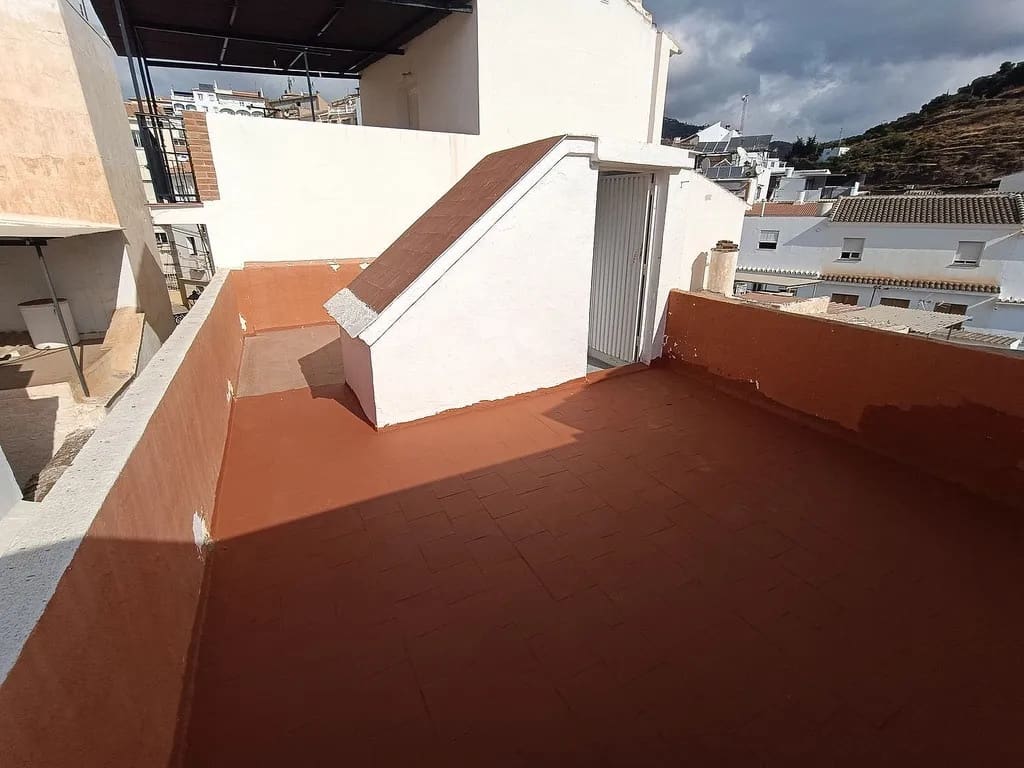 3 soveværelse Semi-Rækkehus til salg i Algarrobo - € 169.000 (Ref: 9773568)