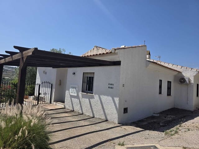 Bungalow de 2 habitaciones en Viñuela en venta - 210.000 € (Ref: 9908864)