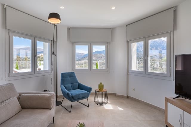 3 chambre Villa/Maison à vendre à Viñuela avec garage - 295 000 € (Ref: 9961027)