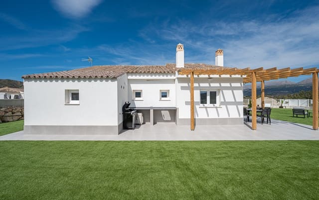 3 sypialnia Willa na sprzedaż w Viñuela z garażem - 305 000 € (Ref: 9961027)