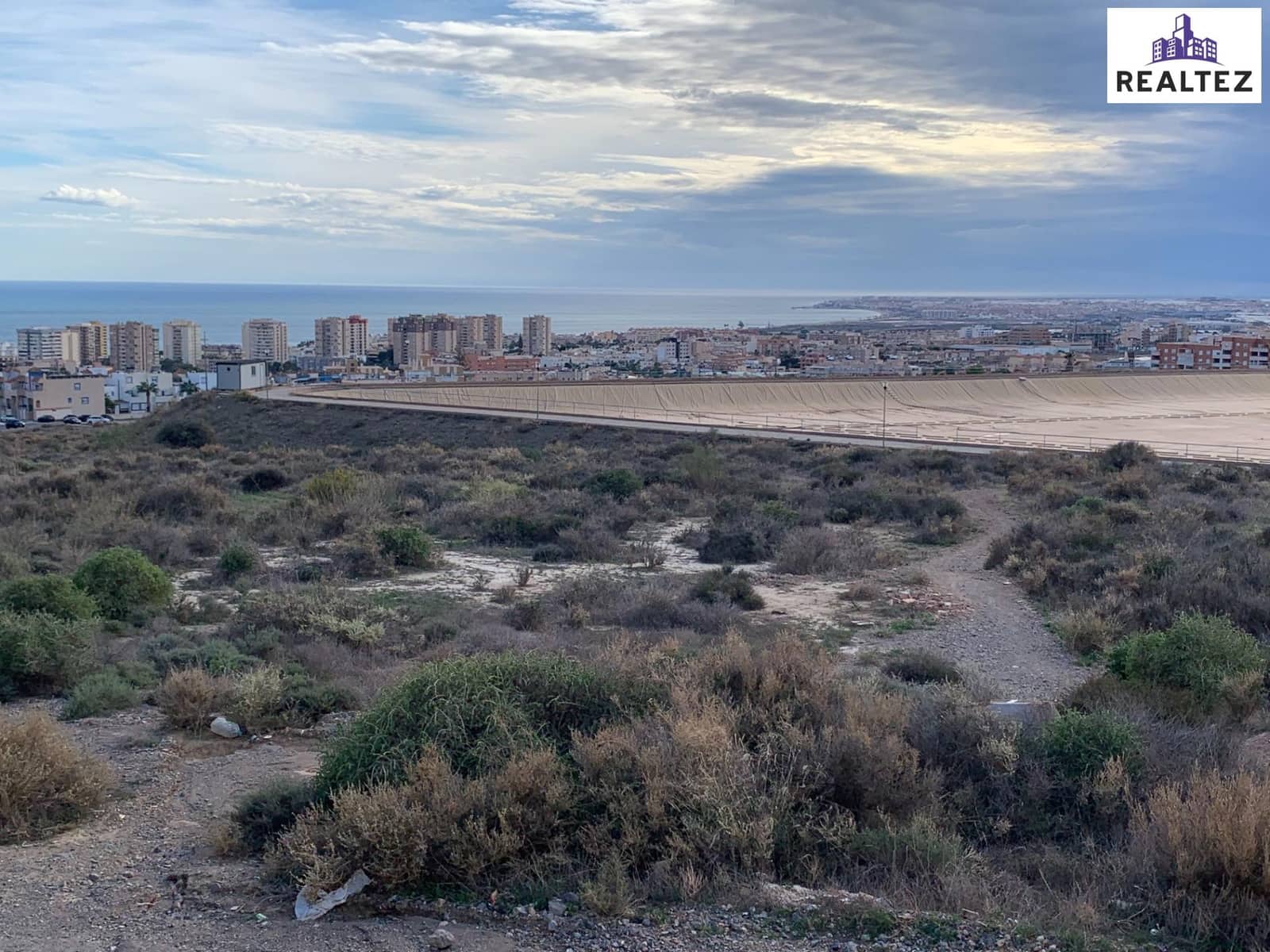 Grunde uden byggetilladelser til salg i Aguadulce (Almeria) - € 159.900 (Ref: 9338669)