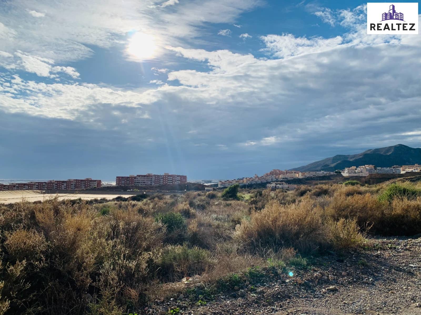 Grunde uden byggetilladelser til salg i Aguadulce (Almeria) - € 159.900 (Ref: 9338669)