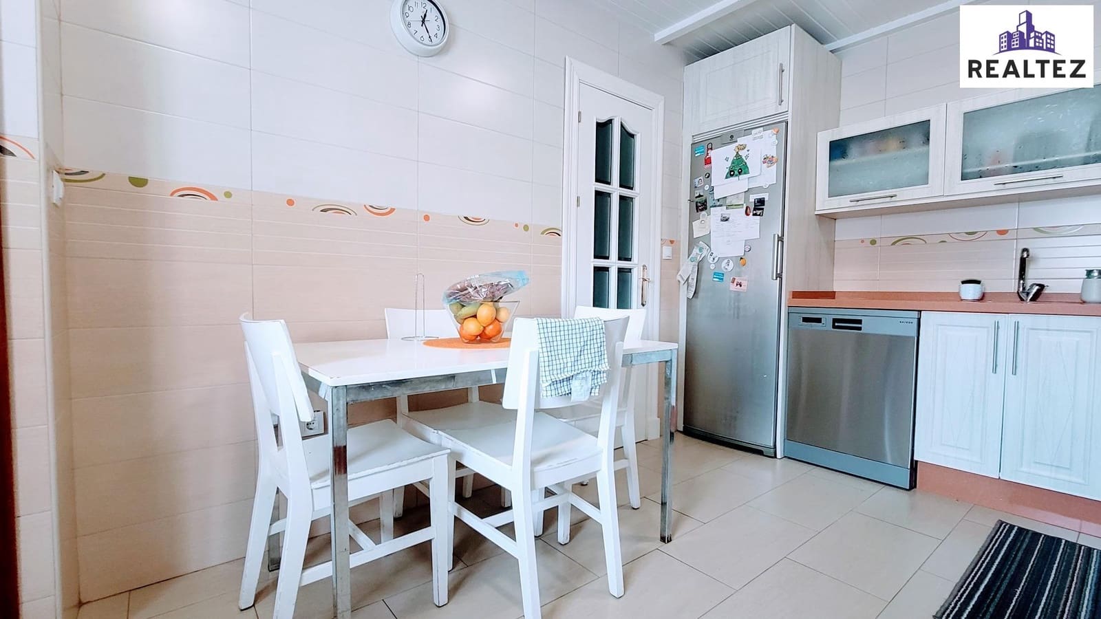 4 slaapkamer Appartement te koop in Jerez de la Frontera - € 165.000 (Ref: 9338675)