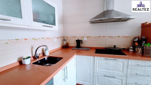 4 slaapkamer Appartement te koop in Jerez de la Frontera - € 165.000 (Ref: 9338675)