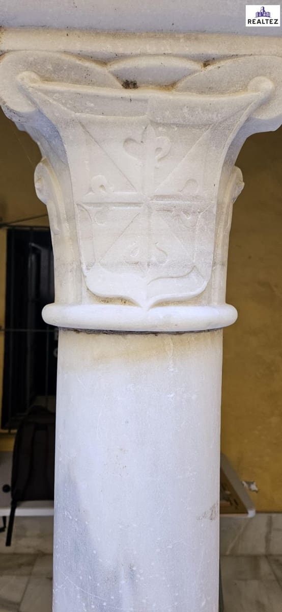 4 makuuhuone Omakotitalo myytävänä paikassa Jerez de la Frontera mukana 
autotalli - 649 900 € (Ref: 9338699)