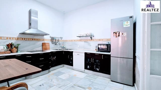 4 sovrum Hus till salu i Jerez de la Frontera med garage - 649 900 € (Ref: 9338699)