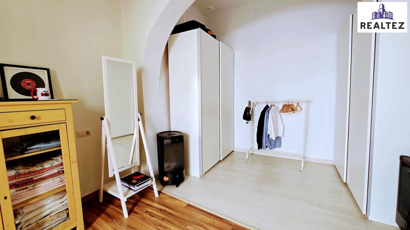 4 makuuhuone Omakotitalo myytävänä paikassa Jerez de la Frontera mukana 
autotalli - 649 900 € (Ref: 9338699)