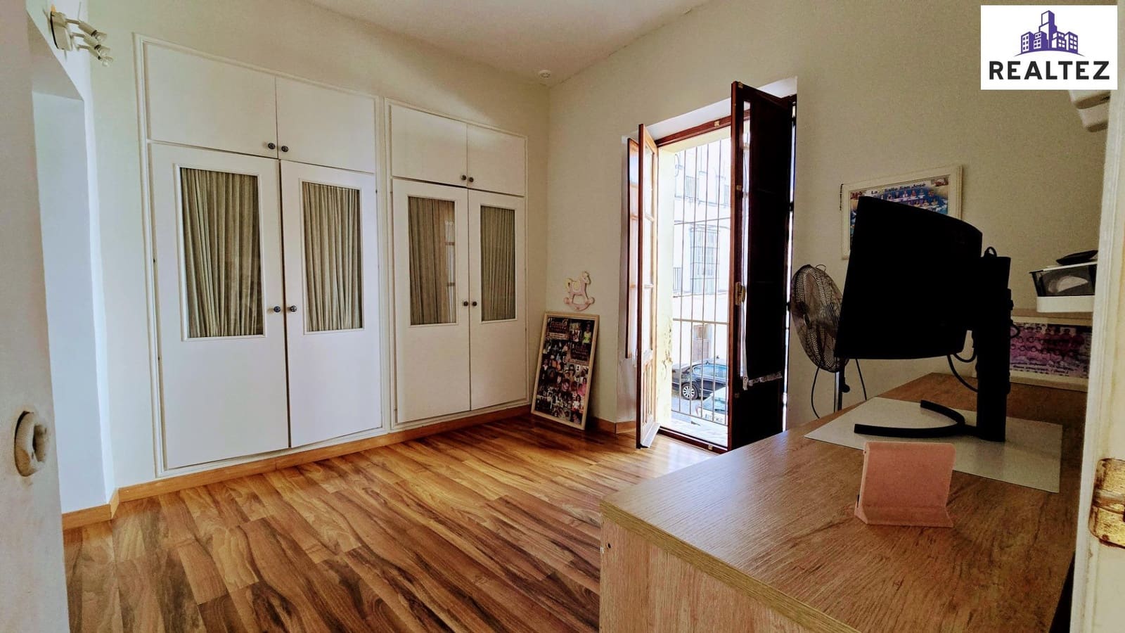 4 makuuhuone Omakotitalo myytävänä paikassa Jerez de la Frontera mukana 
autotalli - 649 900 € (Ref: 9338699)