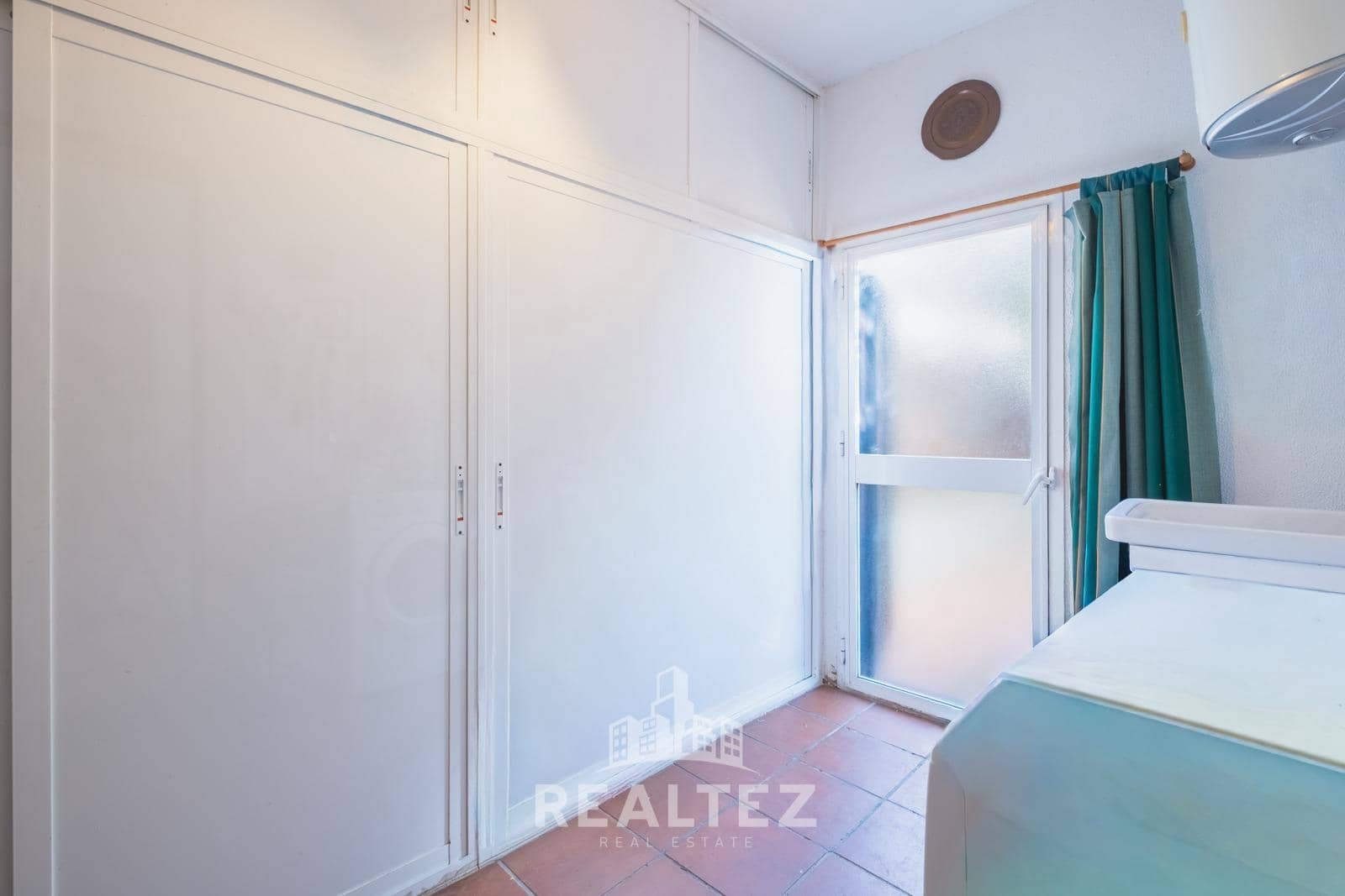 4 makuuhuone Rivitalo myytävänä paikassa Jerez de la Frontera mukana 
autotalli - 360 000 € (Ref: 9419885)