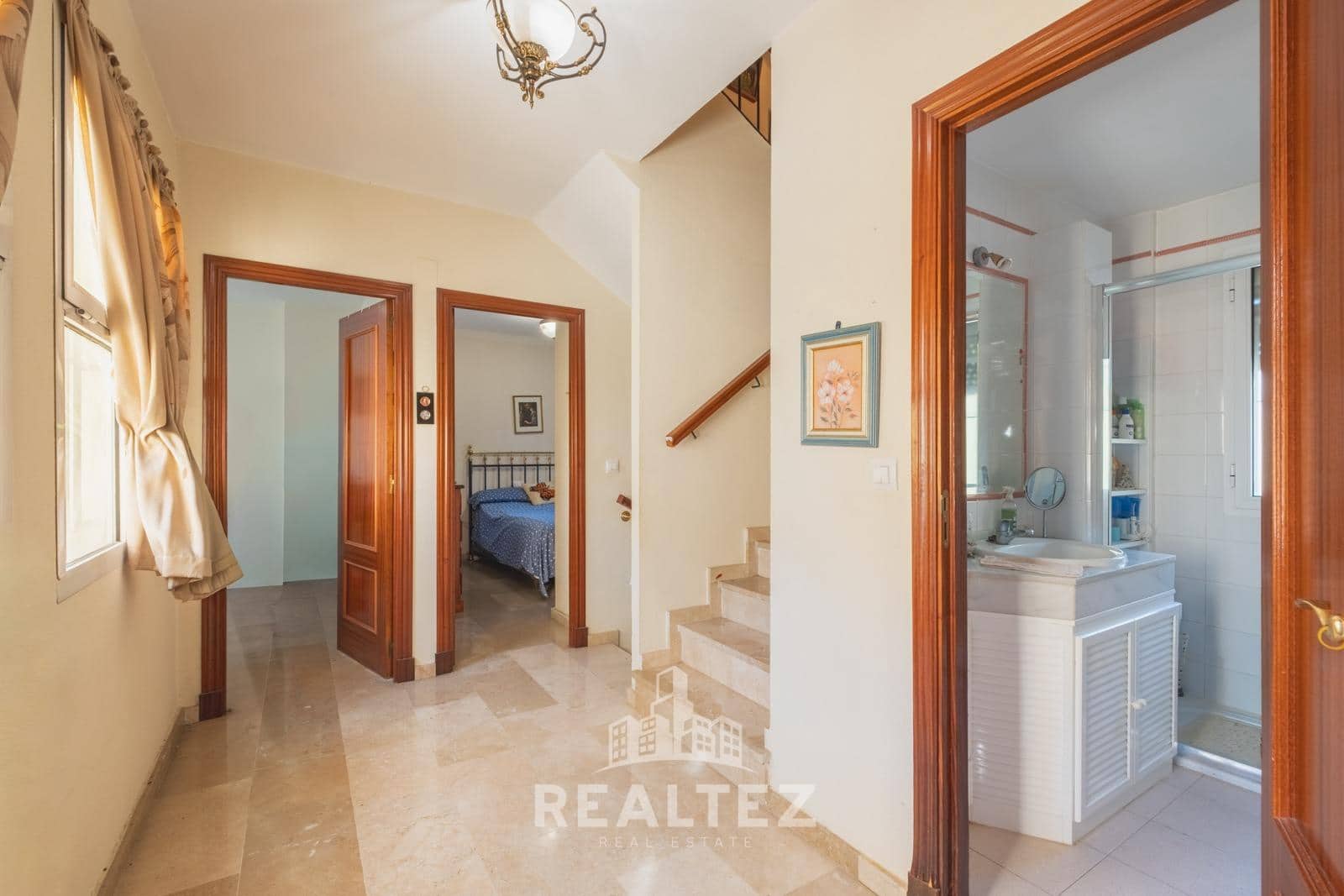 4 makuuhuone Rivitalo myytävänä paikassa Jerez de la Frontera mukana 
autotalli - 360 000 € (Ref: 9419885)