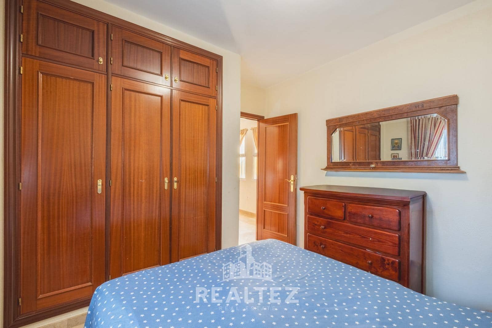 4 makuuhuone Rivitalo myytävänä paikassa Jerez de la Frontera mukana 
autotalli - 360 000 € (Ref: 9419885)