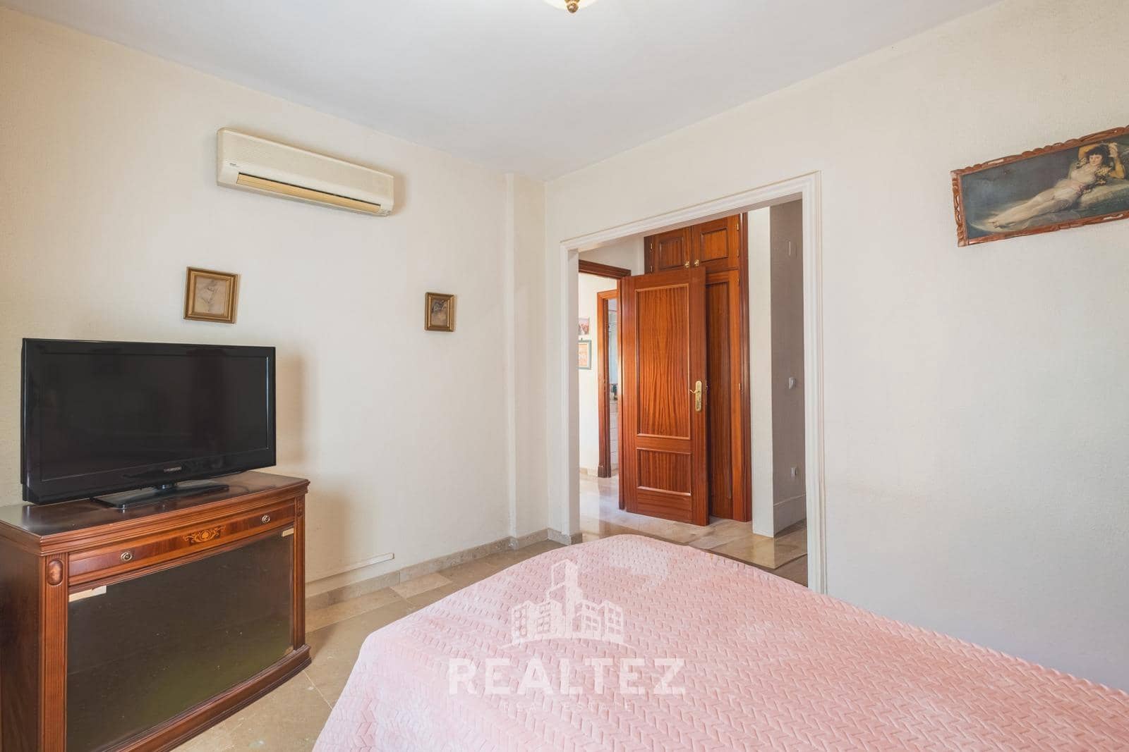 4 makuuhuone Rivitalo myytävänä paikassa Jerez de la Frontera mukana 
autotalli - 360 000 € (Ref: 9419885)