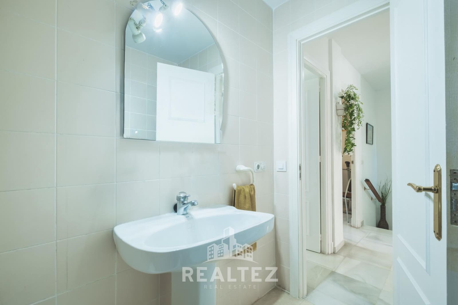 4 chambre Villa/Maison Mitoyenne à vendre à Jerez de la Frontera avec piscine - 349 900 € (Ref: 9437538)