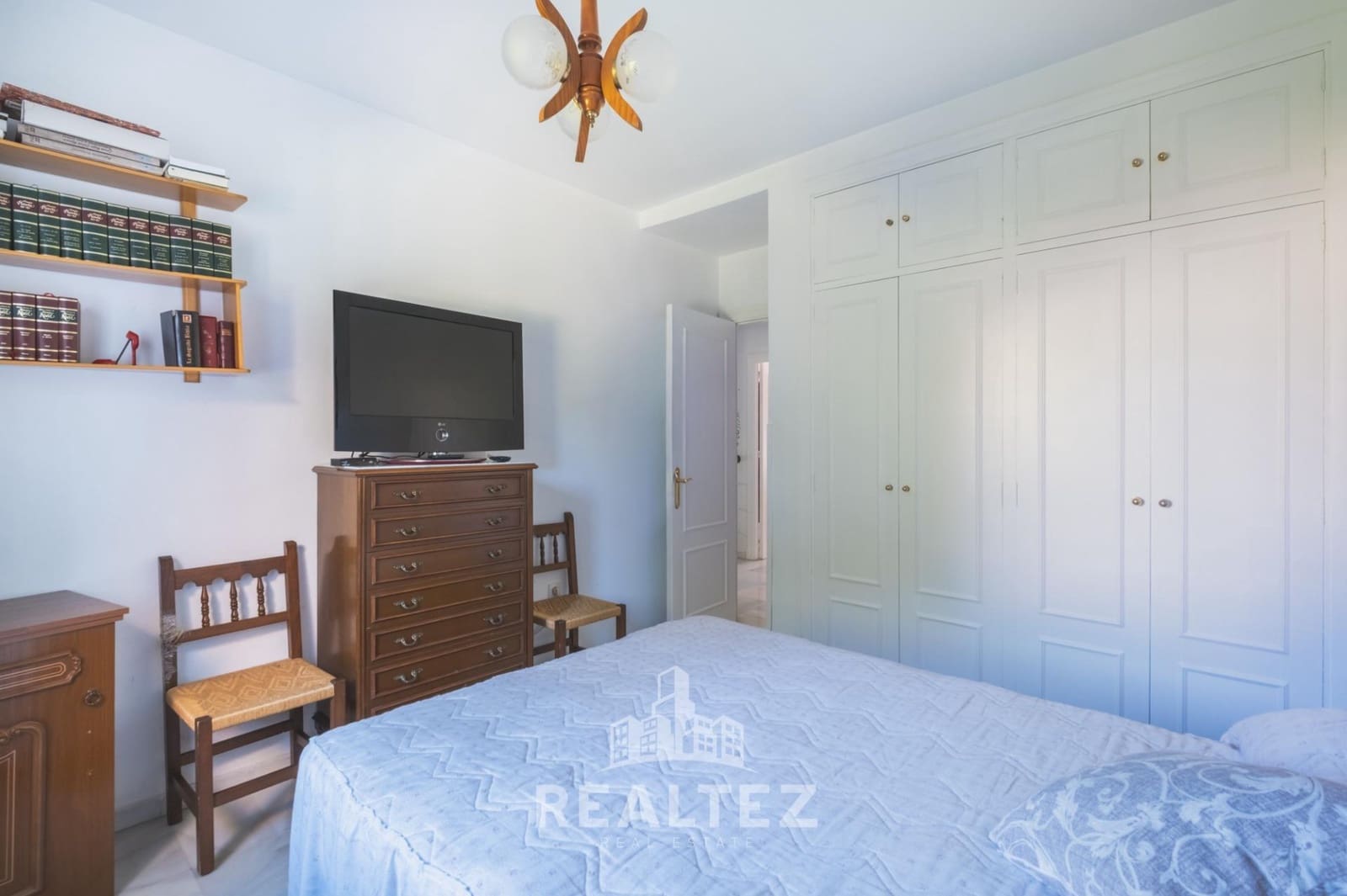 4 chambre Villa/Maison Mitoyenne à vendre à Jerez de la Frontera avec piscine - 349 900 € (Ref: 9437538)