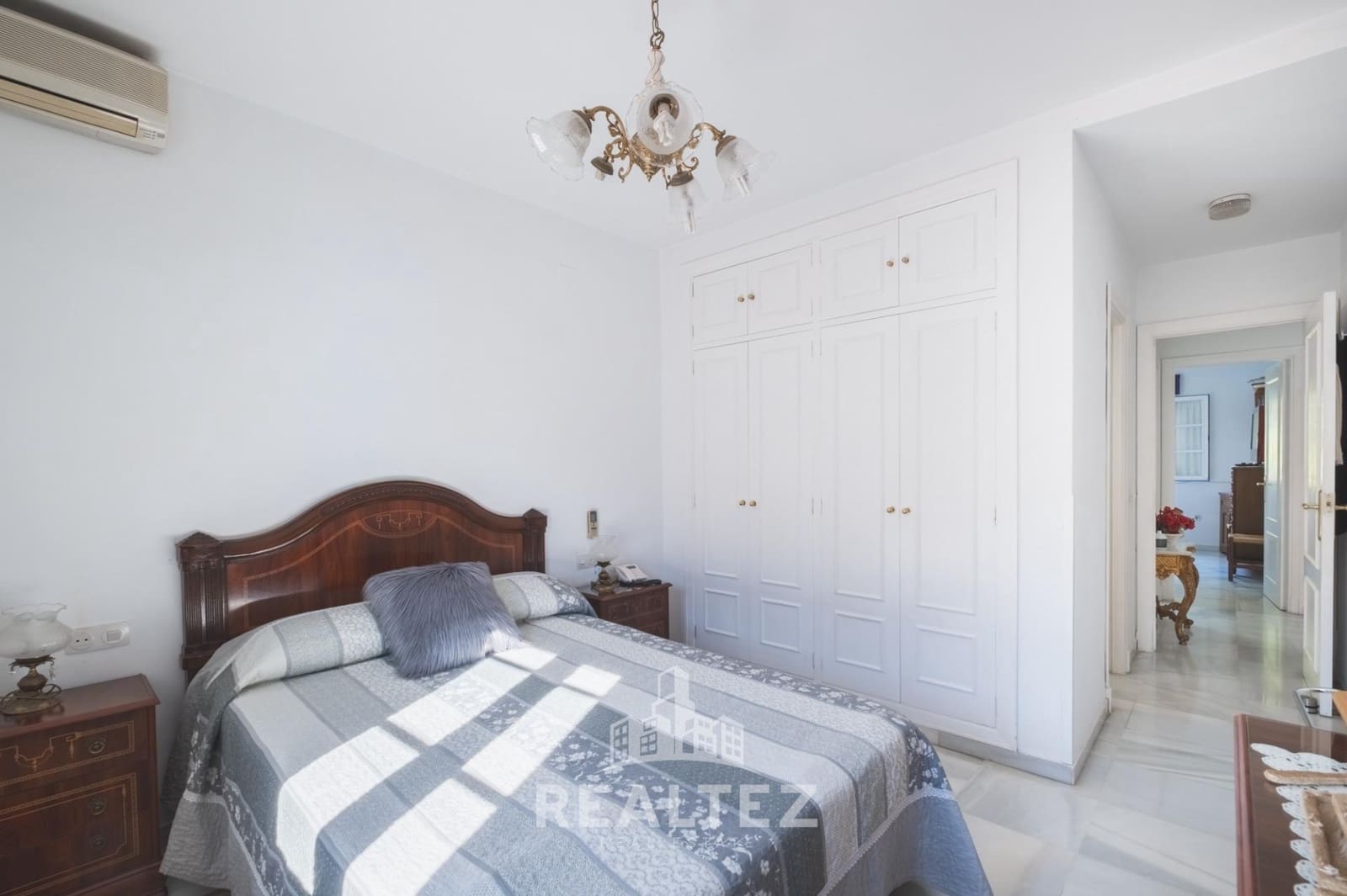 4 chambre Villa/Maison Mitoyenne à vendre à Jerez de la Frontera avec piscine - 349 900 € (Ref: 9437538)