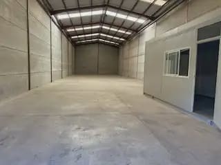 Komercyjne do wynajęcia w Cabanes - 550 € (Ref: 10095366)