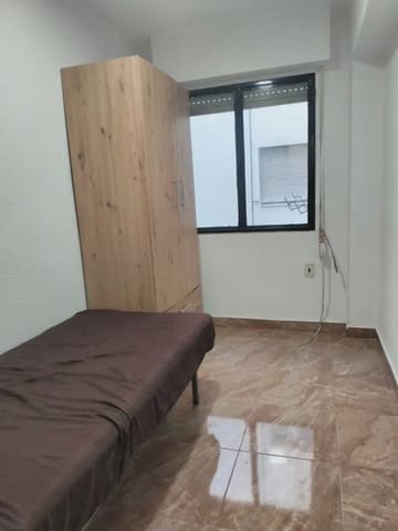 3 quarto Apartamento para venda em Este, Castelló de la Plana - 130 000 € (Ref: 10130412)