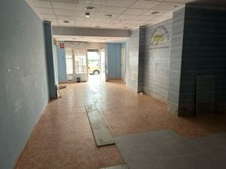 Kommersiell til salgs i Oropesa  - € 59 999 (Ref: 9410102)