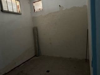 Kommersiell til salgs i Oropesa  - € 59 999 (Ref: 9410102)