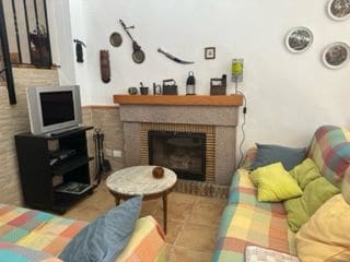 Casa de 4 habitaciones en Benlloch en venta - 88.000 € (Ref: 9410106)