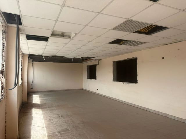 Local Comercial en Cabanes en venta - 199.999 € (Ref: 9410115)