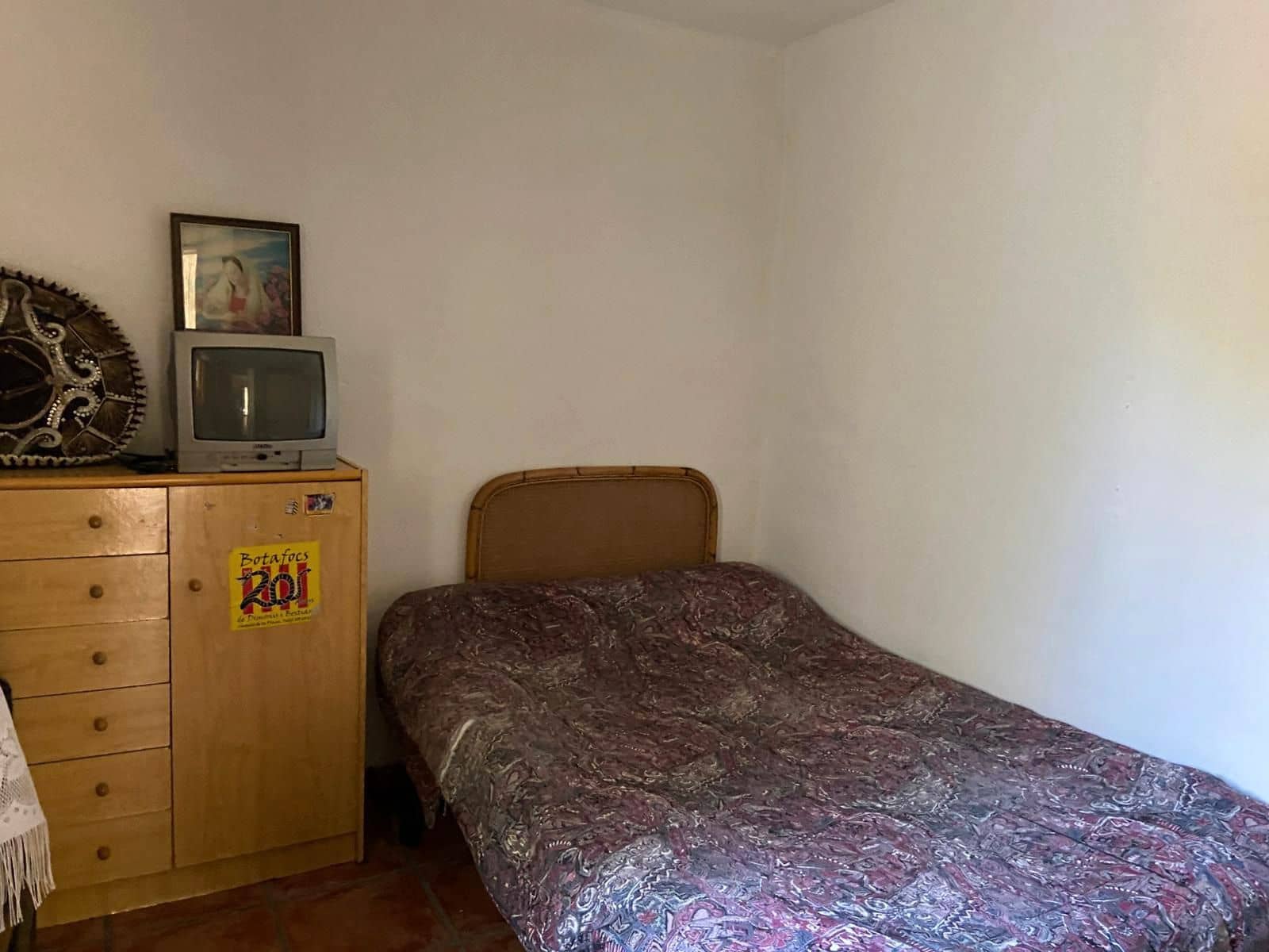 Finca/Herregård til salgs i Benlloch - € 55 000 (Ref: 9410117)