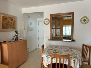2 bedroom Apartment for sale in Oropesa  - € 140,000 (Ref: 9410125)